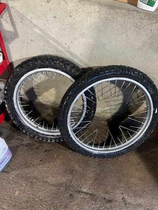 Rodas DTR Aro Alumínio e pneus