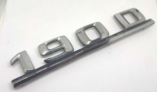 Simbolo Mercedes 190d original usado mala
