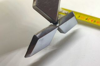 Simbolo Mitsubishi frente traseira 65mm usado orig