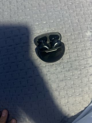 Cascos negros para móvil