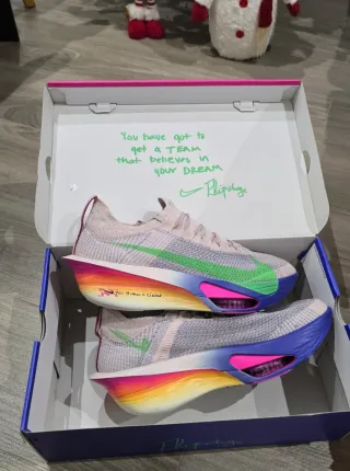 Zapatillas Nike Alphafly 3 modelo Eliud Kipchoge