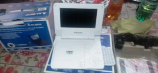 Lettore DVD Portatile Majestic Bianco Completo,