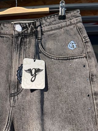 GRMY Pantalones Cortos Vaqueros Grises