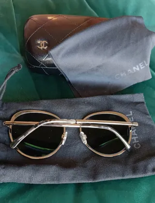 Occhiali da sole Chanel originali