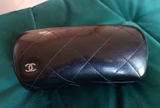 Occhiali da sole Chanel originali