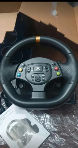 Volante Gaming com Pedais