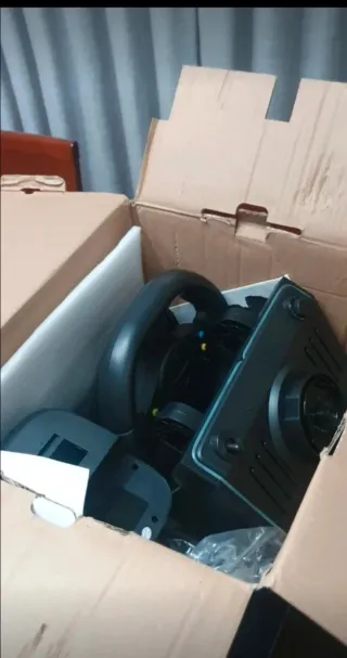 Volante Gaming com Pedais