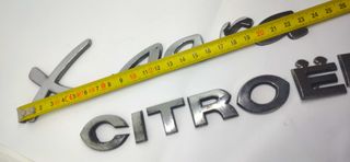 Simbolo Citroen Xsara usado original 230mm