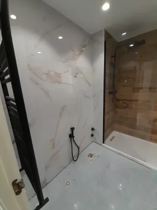 Alicatado, cocina, baño y pintura