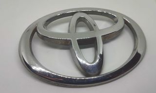 Simbolo Toyota 99x65mm frente 75311-05020 traseira