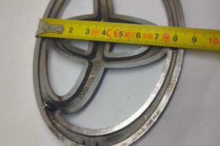 Simbolo Toyota 99x65mm frente 75311-05020 traseira