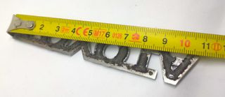 Simbolo Toyota mala 117mm usado original