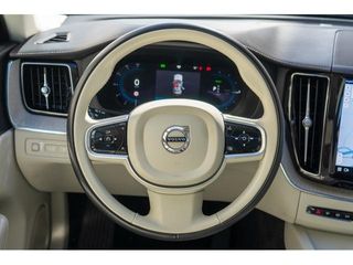 Volvo XC60 T6 Recharge Inscription AWD Auto 250 kW (340 CV)