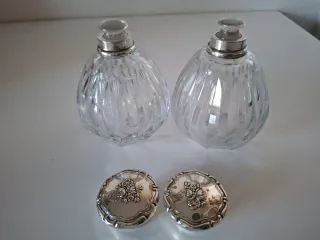 ANTIGUO JUEGO DE TOCADOR CRISTAL TALLADO Y PLATA