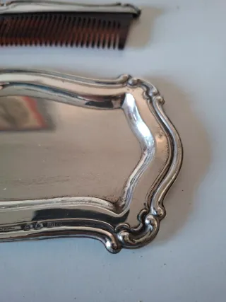 ANTIGUO JUEGO DE TOCADOR CRISTAL TALLADO Y PLATA