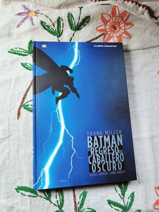 Batman: Regreso Caballero Oscuro. Absolute.