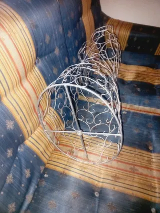 Busto manequim metal decorativo