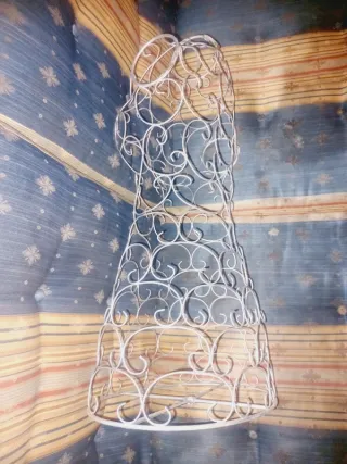 Busto manequim metal decorativo