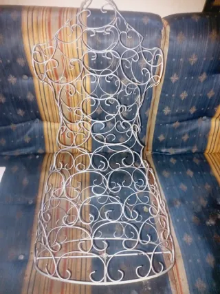 Busto manequim metal decorativo