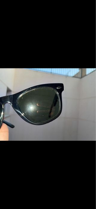 Gafas de sol Ray-Ban negras 2140