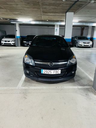 Opel Astra gtc 2006