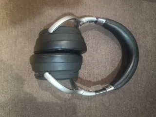 Auriculares Denon GC30 Bluetooth Noise Cancelling