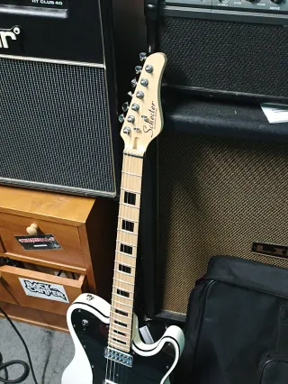 Guitarra Schecter PT Fastback OWHT