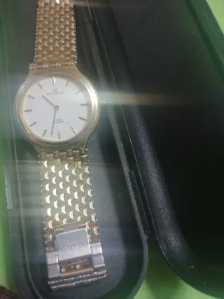 Reloj Minister Dorado y Blanco