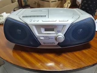 Boombox Panasonic RX-D11 Radio/CD