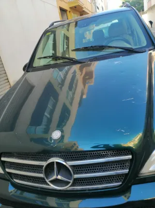 Mercedes-Benz Clase M 2001