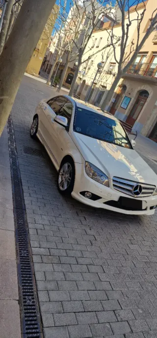 Mercedes-Benz Clase c220 AMG