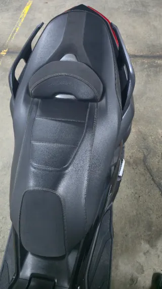 Yamaha XMAX 400 ABS Iron Max 2016.