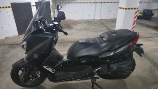 Yamaha XMAX 400 ABS Iron Max 2016.