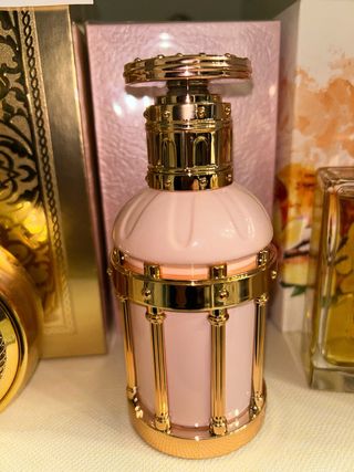 Perfume Rosa y Dorado