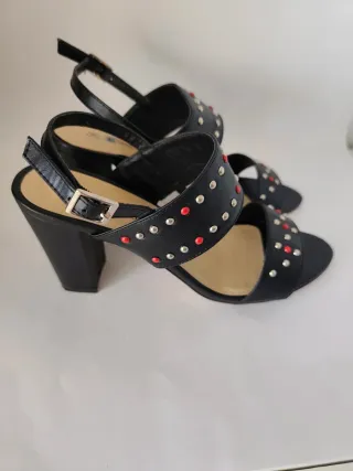 Sandalias de chica N°38 de K.Woman.