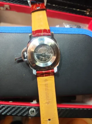Reloj Automático R&C Correa Roja Diámetro 43mm