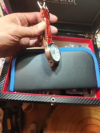 Reloj Automático R&C Correa Roja Diámetro 43mm