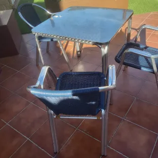 Conjunto Terraza Sillas y Mesa Metal