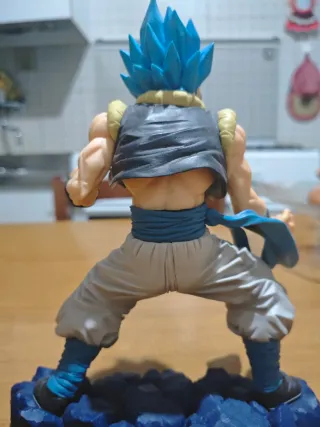 Gogeta SSJ Blue Dragon Ball Super Figure
