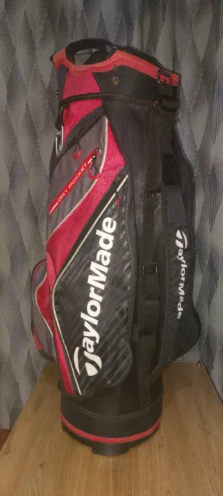 Bolsa de Golf TaylorMade. Ideal para carro.