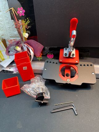 Perforador de carpintería para agujeros