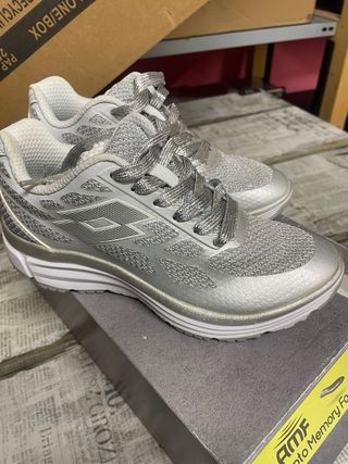 Scarpe sportive donna N. 36