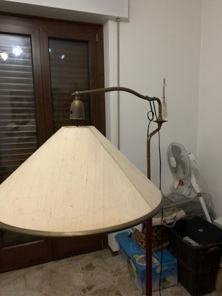 Lampada da terra design in tessuto e metallo