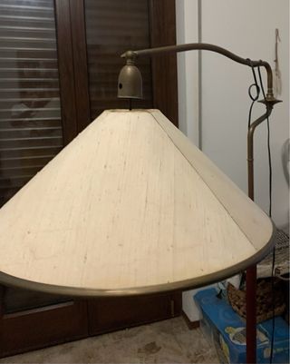 Lampada da terra design in tessuto e metallo