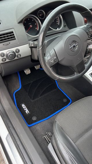 Opel Astrah GTC 1.9 120cv POSIBLE CAMBIO MOTO!