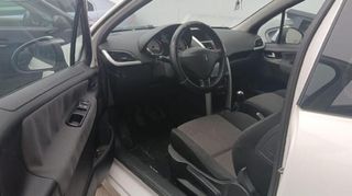 Peugeot 198271 centralita motor uce 9666382080 207