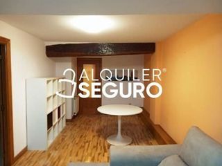 Piso en alquiler en Casco Viejo en Vitoria-Gasteiz