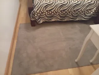 2 Tappeti grigi in cotone, uno grande e uno piccolo