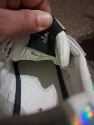 Zapatillas Pepe Jeans Blancas y Plateadas
