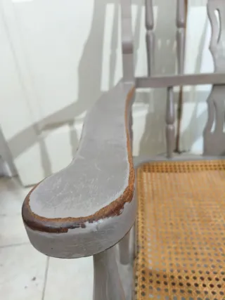 Butaca de madera estilo vintage